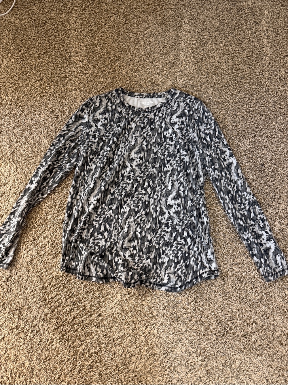 Joe Fresh Black & White Abstract Print Long-Sleeve Tee